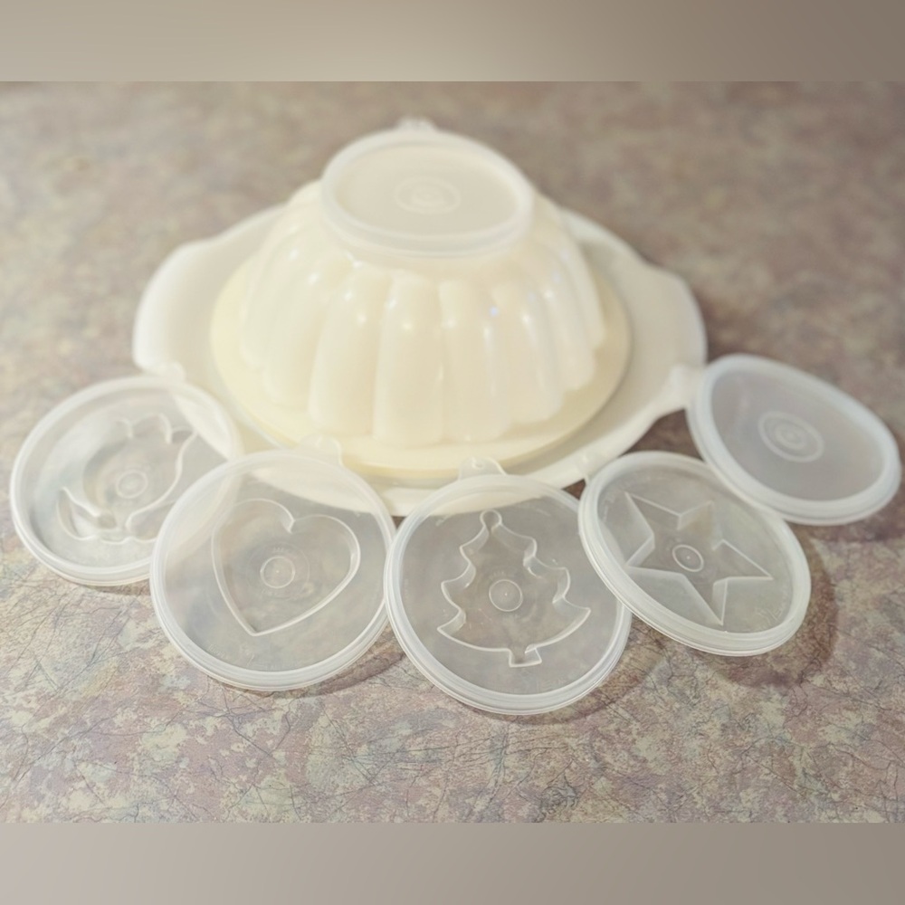 70's Tupperware Jel-N-Serve - Jellied Salad Mould with Lid Holder - Jelly Salads